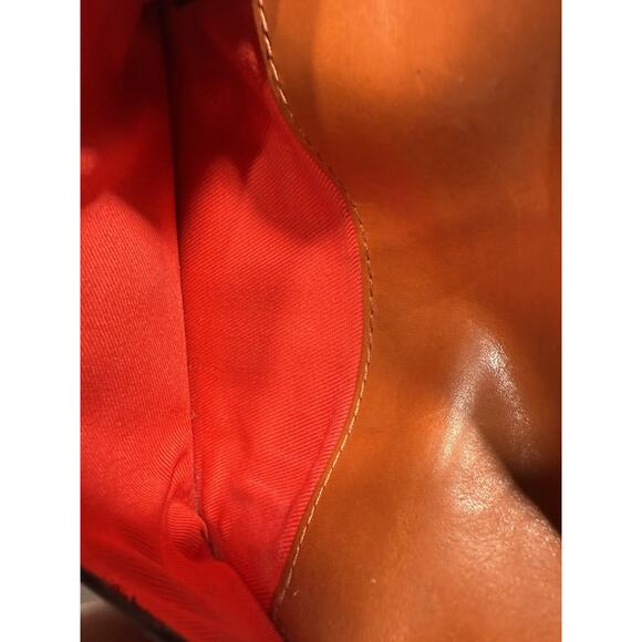 Dooney & Bourke Wallet Pebbled Leather Card Holder Orange Cognac Logo Plate EUC - Picture 4 of 5